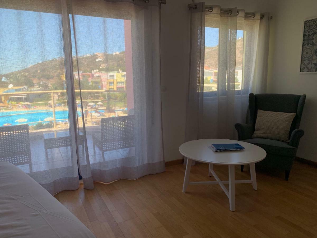 Appartamento Penthouse 160Sqm Wide Terraces Pool View & Private Hot Tub & Parking Albufeira Esterno foto