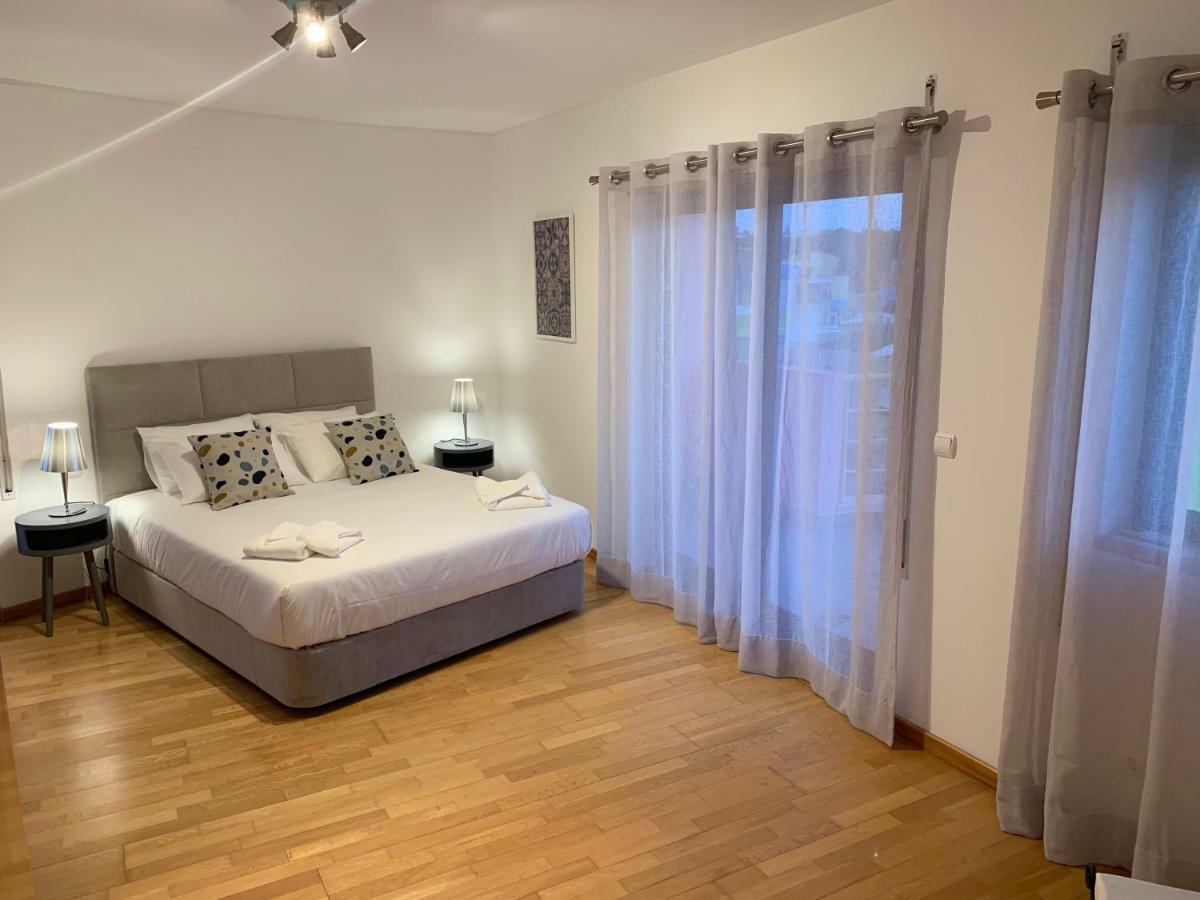 Appartamento Penthouse 160Sqm Wide Terraces Pool View & Private Hot Tub & Parking Albufeira Esterno foto