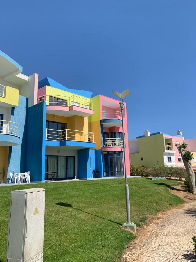 Appartamento Penthouse 160Sqm Wide Terraces Pool View & Private Hot Tub & Parking Albufeira Esterno foto